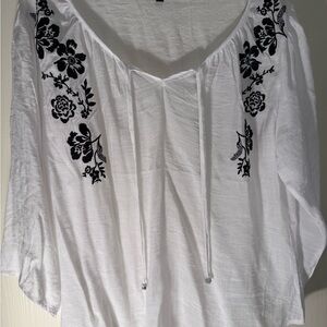Adrienne Vittadini White Blouse with Black Embroidery